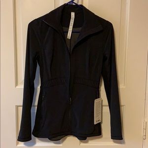Black lululemon Round Trip Jacket sz 4